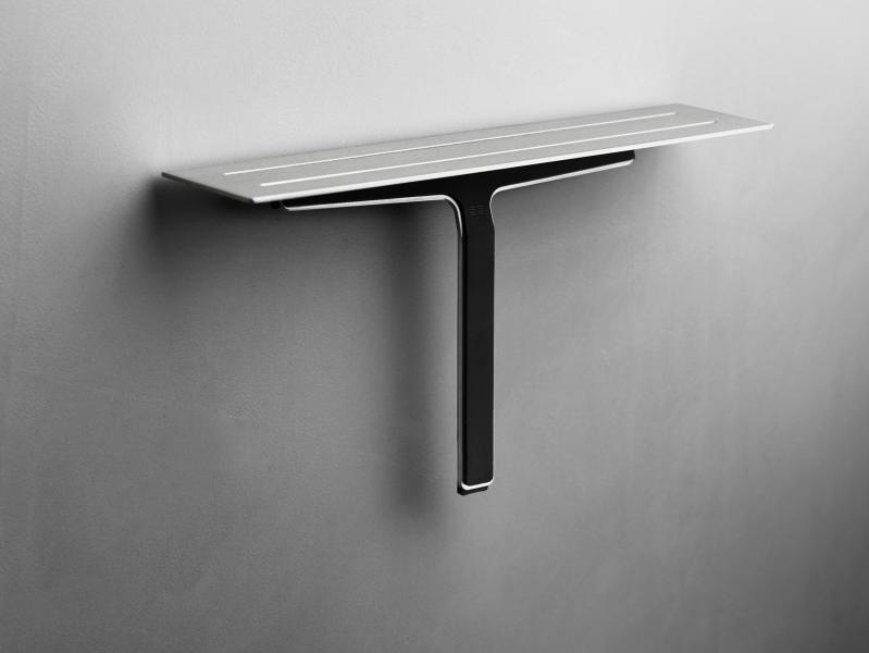 Unidrain ReFrame sæbehylde med bruseskraber - Børstet stål Unidrain ReFrame sæbehylde med bruseskraber - Børstet stål