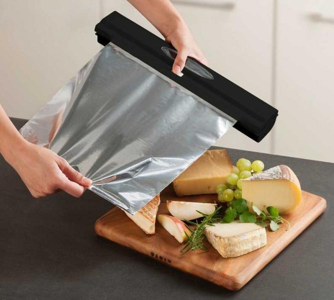 Wenko foliedispenser til køkken - Mat sort Wenko foliedispenser til køkken - Mat sort