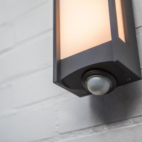 Lutec Architectural Qubo udendørslampe til væg m/PIR-sensor