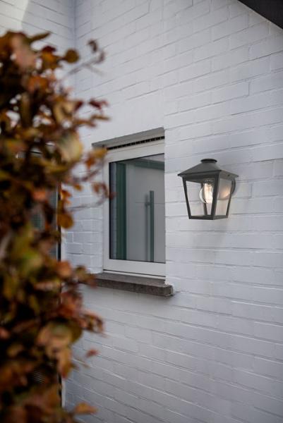 Lutec Tradition Zago udendørslampe til væg - Mat sort Lutec Tradition Zago udendørslampe til væg - Mat sort