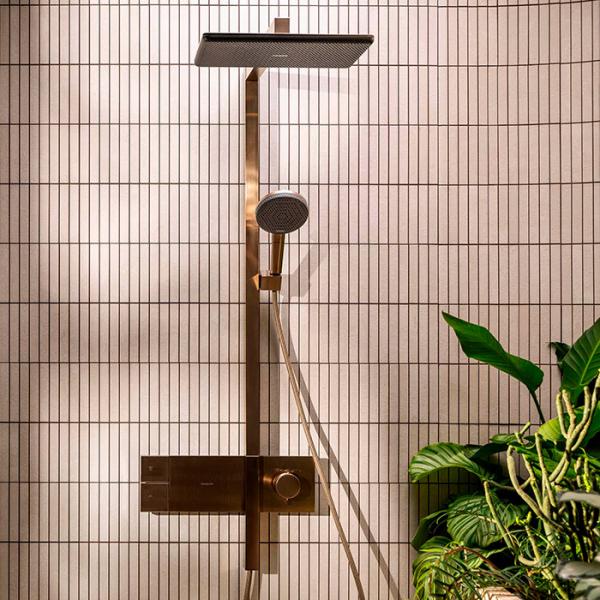 hansgrohe Raindance Alive Q Showerpipe 200/340 1jet m/ShowerSelect Comfort og EcoSmart - Børstet bronze