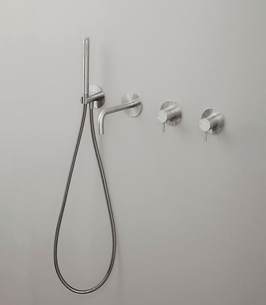 QTOO komplet badekararmatur til indbygning - Børstet stål QTOO komplet badekararmatur til indbygning - Børstet stål