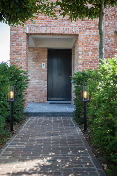 Lutec Tradition Flair udendørs standerlampe - Mat sort