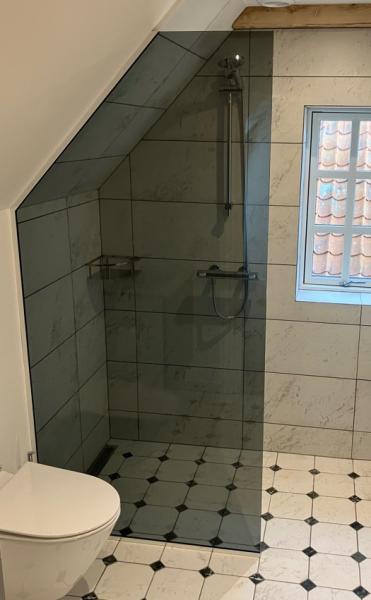 Tillægspris pr. glas i grå