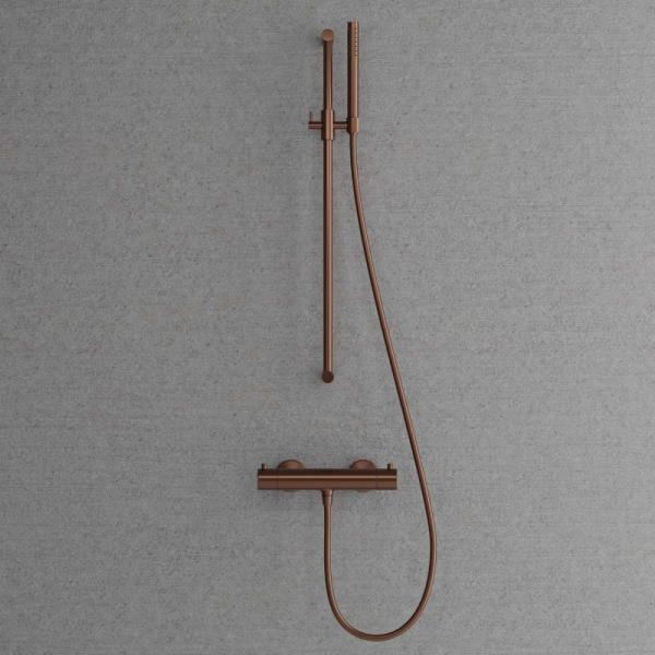 Primy Steel Pleasure 1 brusestangssæt - Amber (børstet kobber) Primy Steel Pleasure 1 brusestangssæt - Amber (børstet kobber)