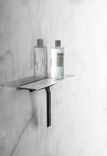 Unidrain ReFrame sæbehylde med bruseskraber - Børstet stål Unidrain ReFrame sæbehylde med bruseskraber - Børstet stål