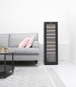 Cavin Northern Collection 39 fritstående vinkøleskab m/2 zoner - Sort Cavin Northern Collection 39 fritstående vinkøleskab m/2 zoner - Sort