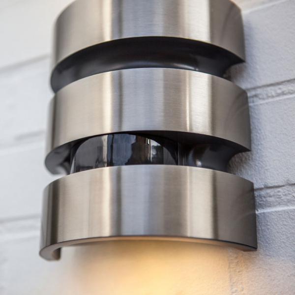 Lutec Architectural Maya udendørslampe til væg m/PIR-sensor - Rustfrit stål