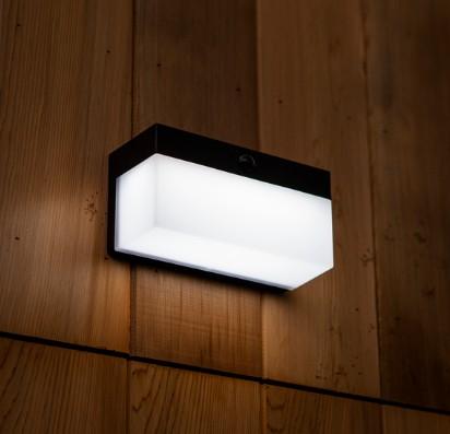 Lutec Fran Solar udendørs væglampe m/solceller og sensor - Mat sort