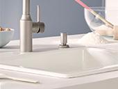 Kkkenvask i komposit m. aflbsbakke